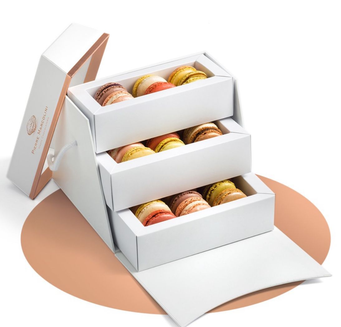 Box of 27 Macarons