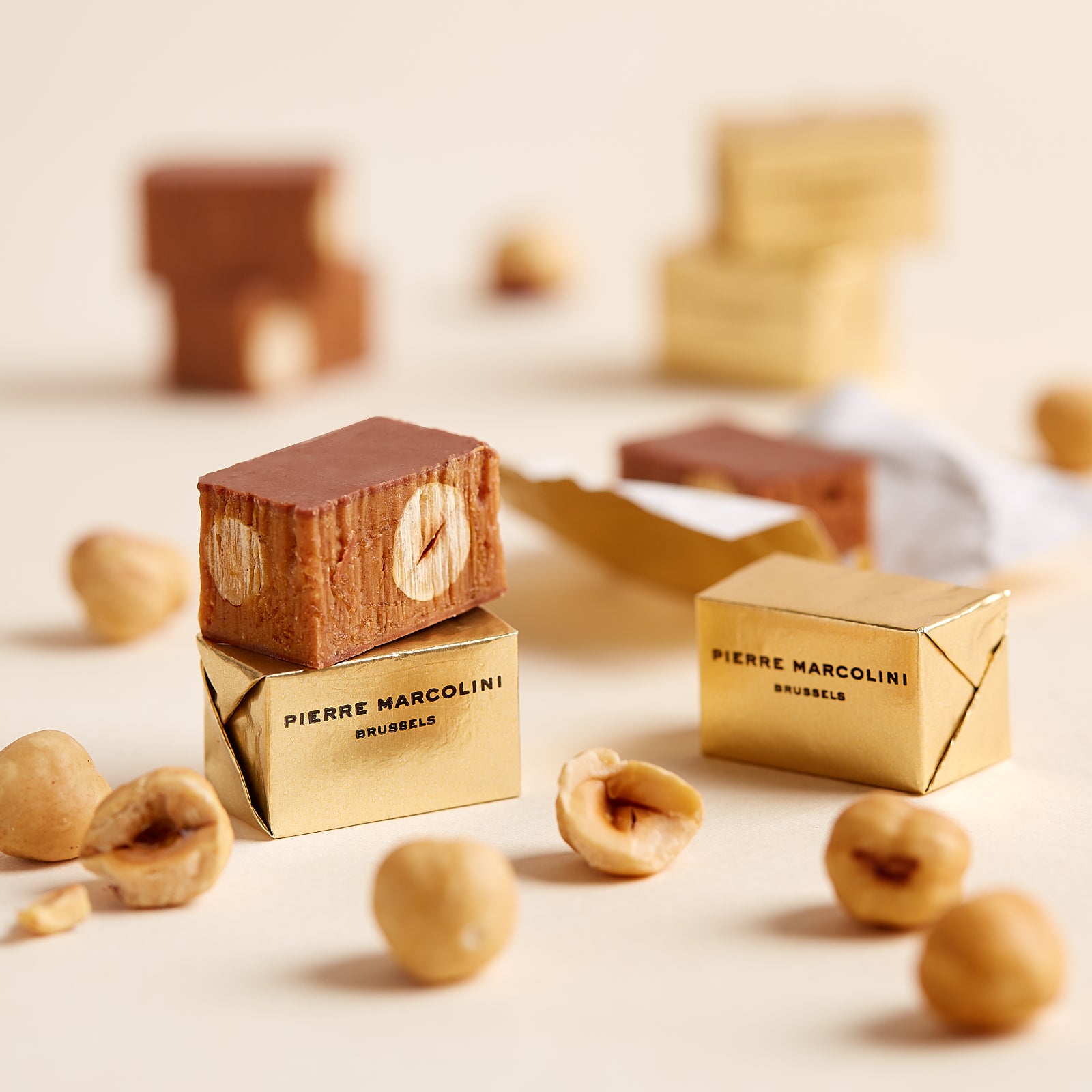 Box of 107 Petits Bonheurs