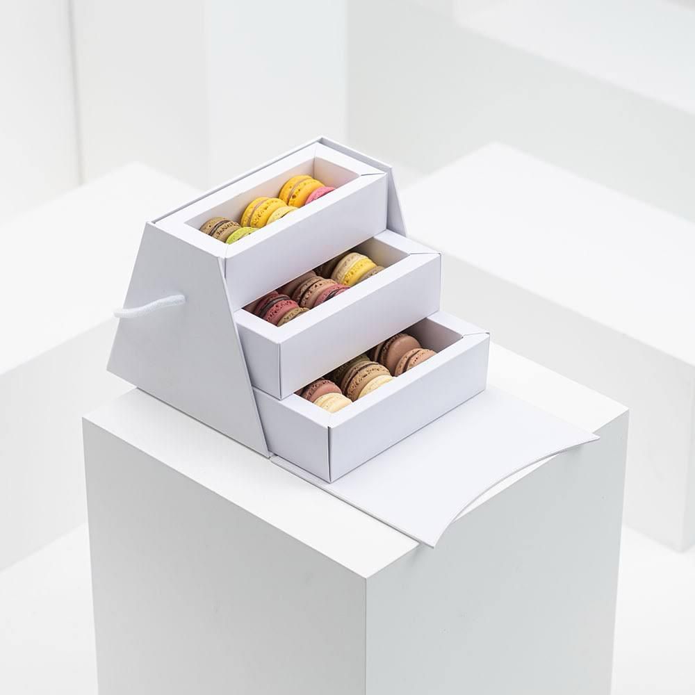 Box of 27 Macarons